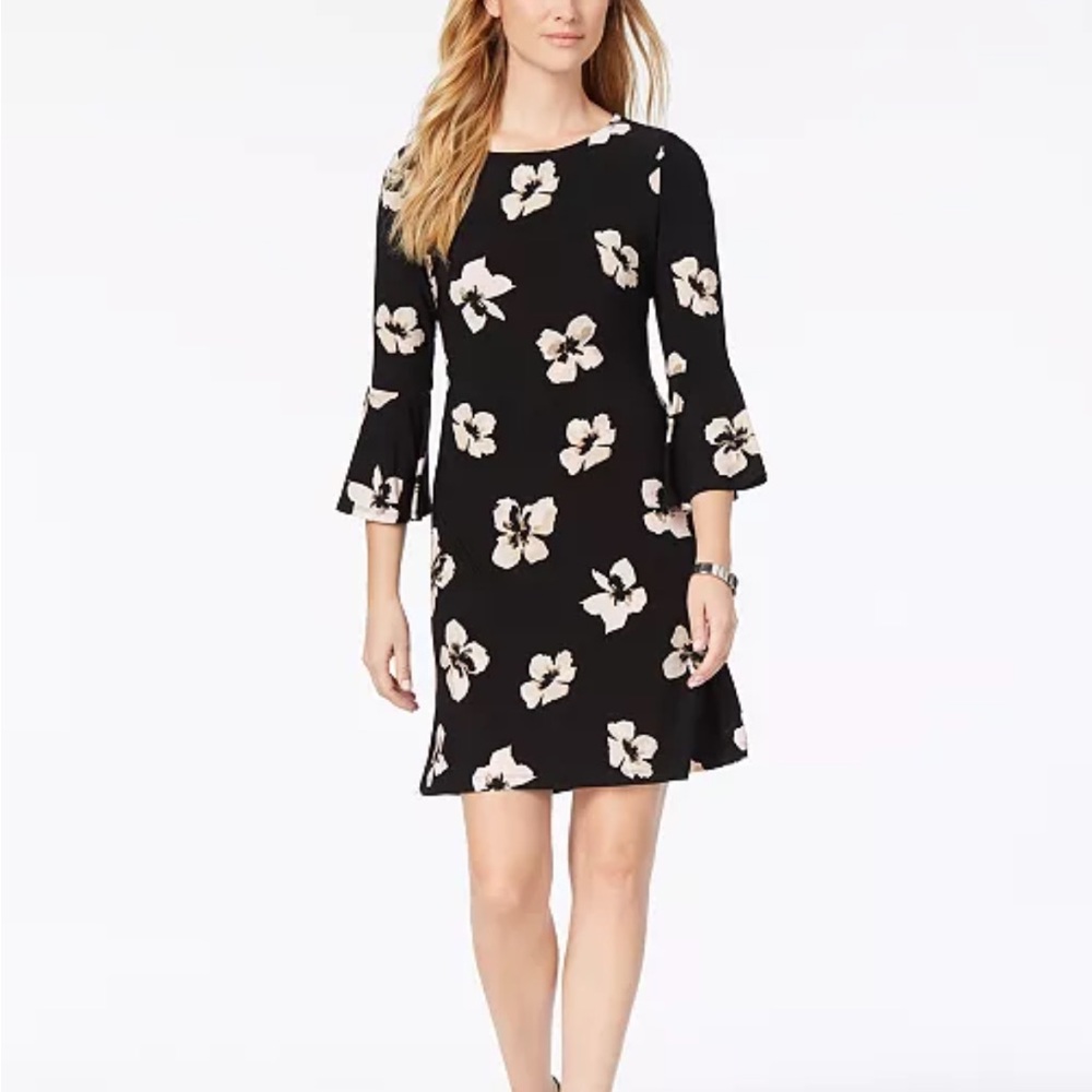 Tommy Hilfiger's a-line dress with 3/4-length bell sleeves. Size 16